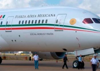 Otra tontería más la rifa del avión: Obispo