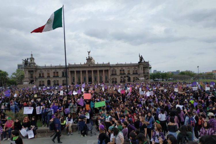Suspenden eventos masivos en Monterrey