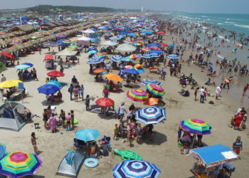 Clausuran playa Miramar, todas podrían ser cerradas en Tamaulipas