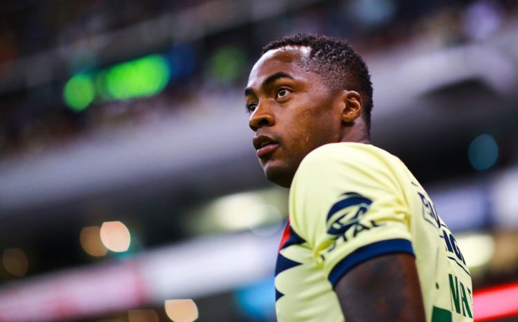 Complicada situación de violento jugador del América