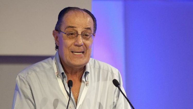Presidente de Bolsa Mexicana de Valores muere por Covid