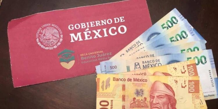 Piden paciencia para recibir becas “Benito Juárez”