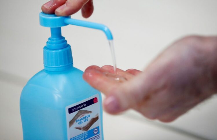 Alertan por venta de artículos ANTI-COVID falsos
