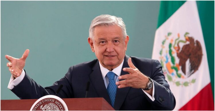 AMLO niega maquillar cifras mortales del COVID