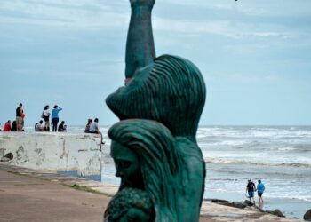 Evacuan Galveston Tx. de Emergencia