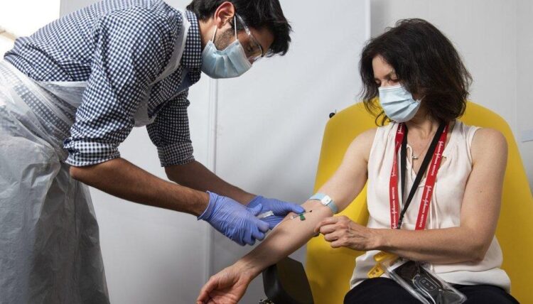 Enfermedad neurológica inexplicable presenta voluntario de vacuna contra el COVID