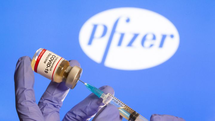 Vacuna de Pfizer tiene eficacia del 90 por ciento