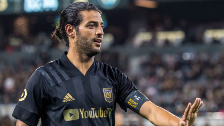 Sorprende Vela en regreso a las canchas