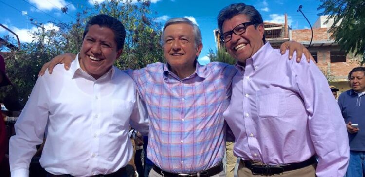 T E C L A Z O S/SENADOR MONREAL, QUIERE HACER GOBERNADOR A SU CARNAL….!