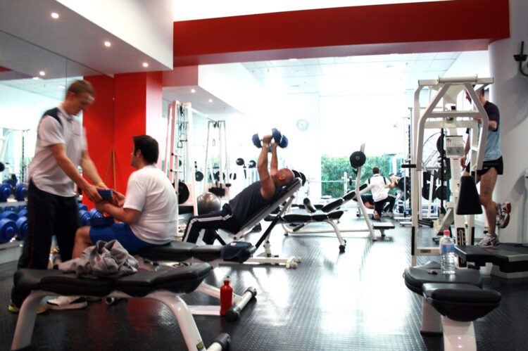 Muchos gimnasios cerca de cerrar
