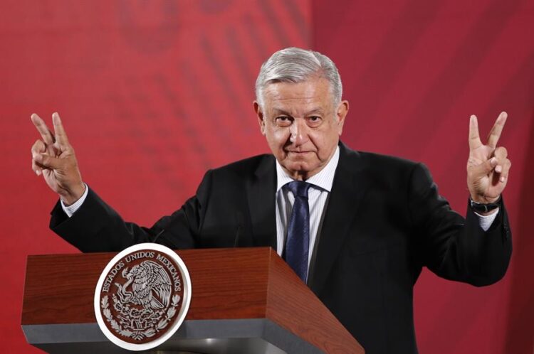 AMLO desconfía de gobernadores y sospecha fraude electoral
