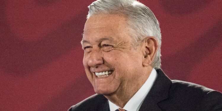 Que ya está bien… AMLO vence al COVID, da negativo