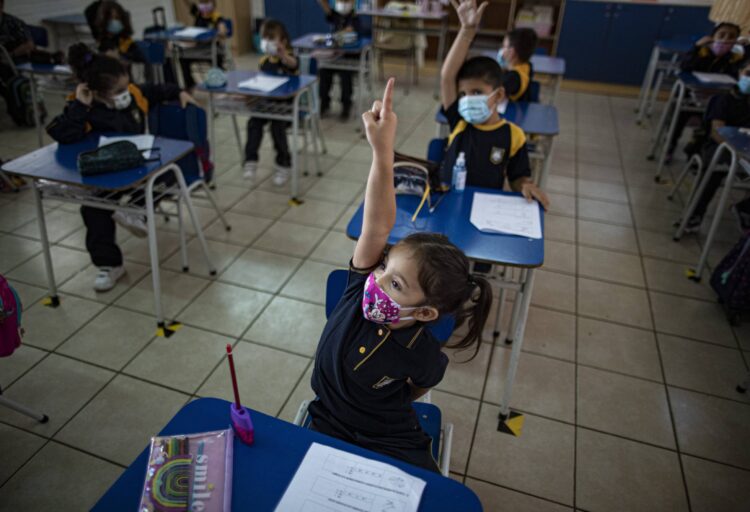 Maestros se oponen al regreso a clases; no hay condiciones, aseguran
