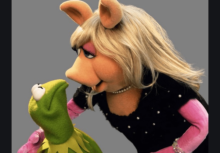 También quieren vetar a Piggy por maltrato a La Rana Rene
