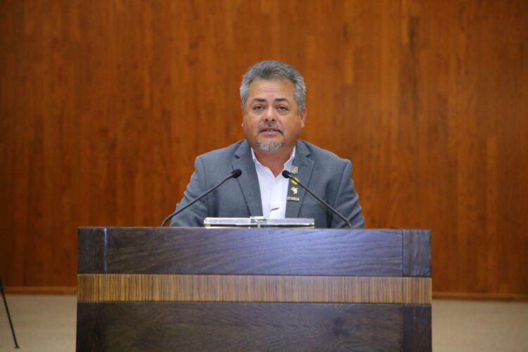 T E C L A Z O S/DIPUTADO DE MORENA, TILDA DE PARÁSITO A SU LÍDER NACIONAL…!