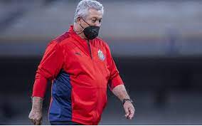 Revelan motivos del cese fulminante de Vucetich