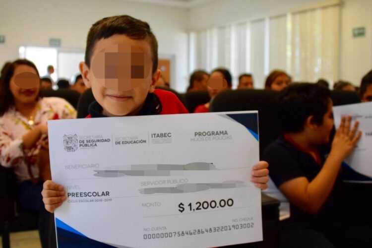Congreso pretende obligar al gobernador a pagar becas adeudadas a estudiantes