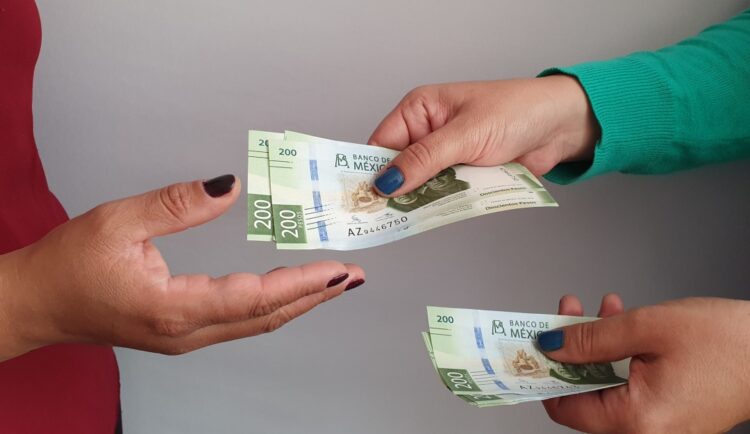 AMLO manda dinero para hijos de madres trabajadoras en Tamaulipas