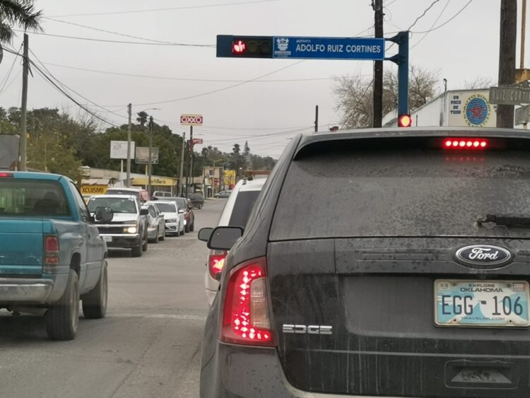A TAMBOR BATIENTE/ DIOS PERDONA, EL TIEMPO NO