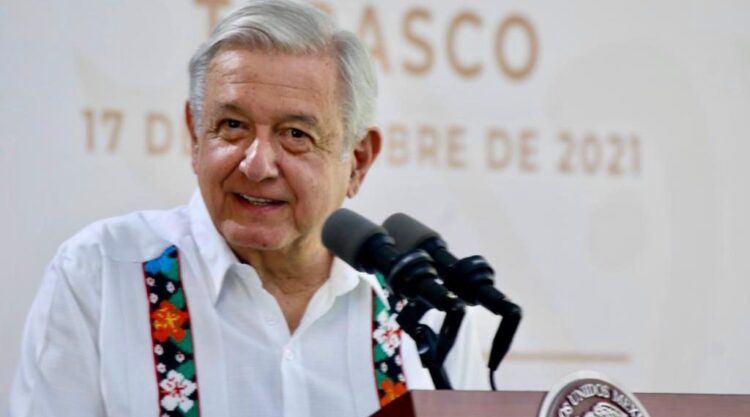 Presidente aplaude a militares por evitar balazos