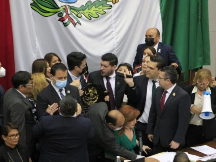 Ya cayó alcalde de Reynosa, sigue el de ciudad Victoria