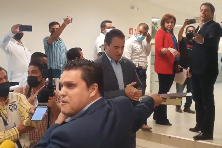 Bancada del PAN quitará COMAPAS a 27 municipios
