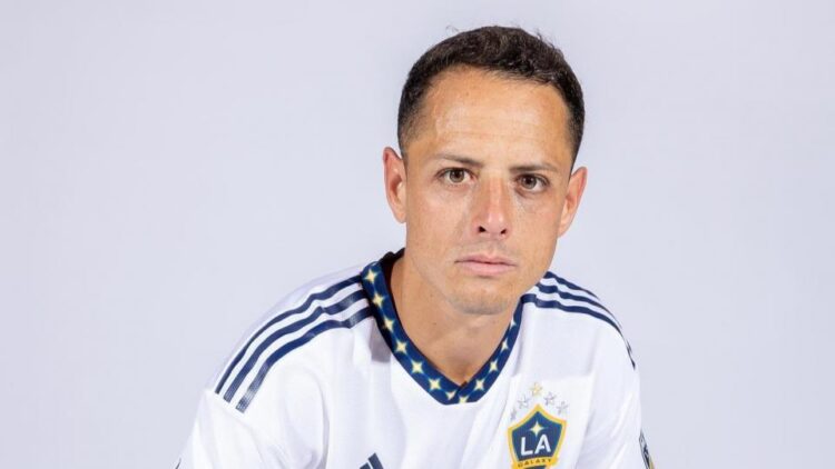Chicharito podría regresar a Chivas