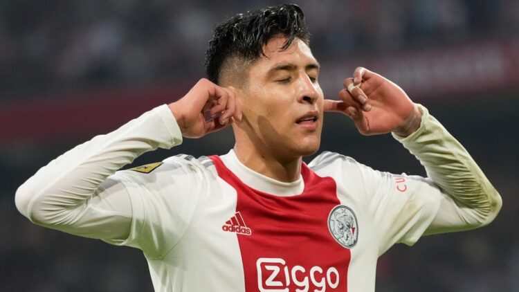 Chelsea ofrece 50 millones de dólares por mexicano