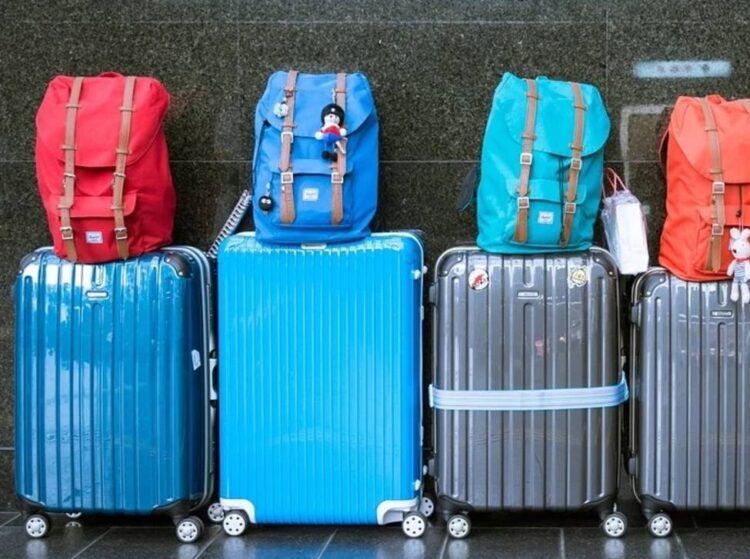 Alertan por nuevo modo de fraude; supuestas maleta de familiares retenidas en aduanas