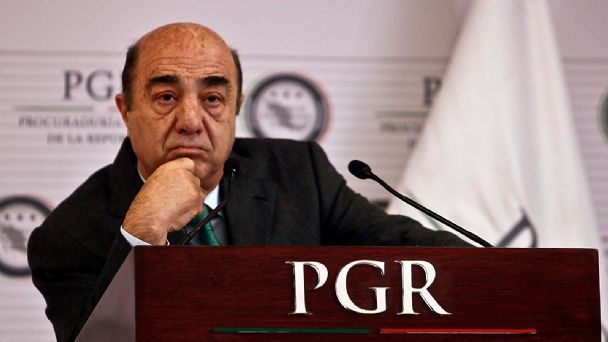 Aseguran cárcel para Murillo Karam por caso Ayotzinapa