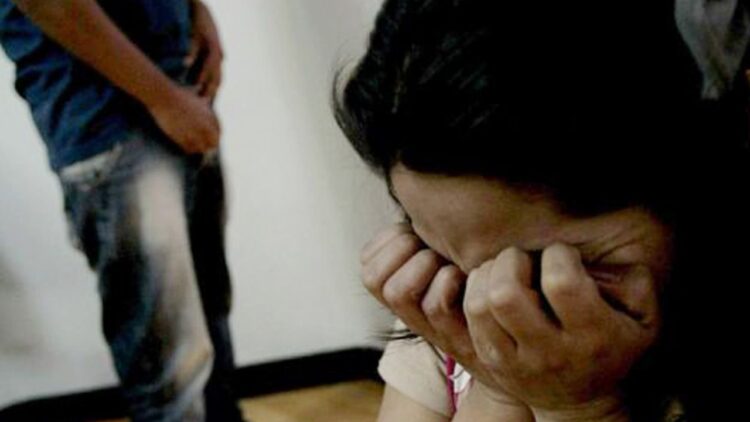 19 años de cárcel a padrino que violó y embarazó a su ahijada