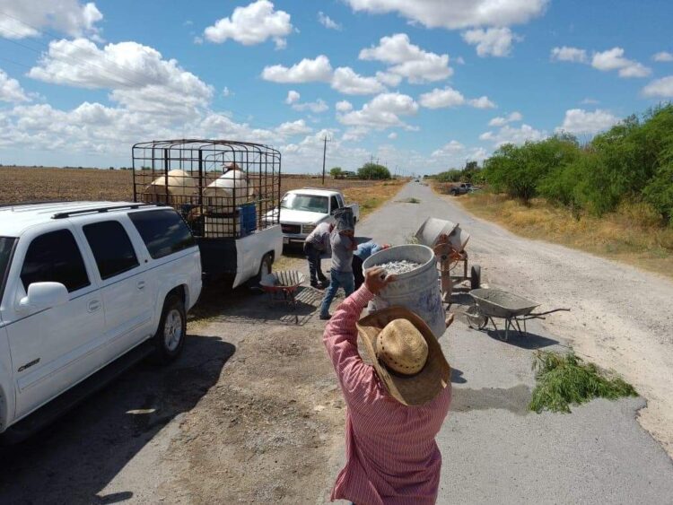 Pueblo y gobierno municipal unidos por el progreso de la Villa de Méndez