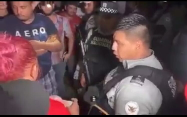 A TAMBOR BATIENTE/ EL PUEBLO UNIDO…