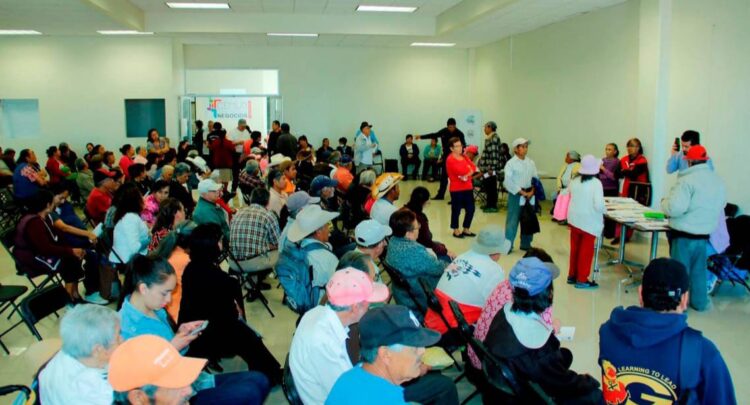 Viene otra entrega de apoyos a los adultos mayores y personas con discapacidad