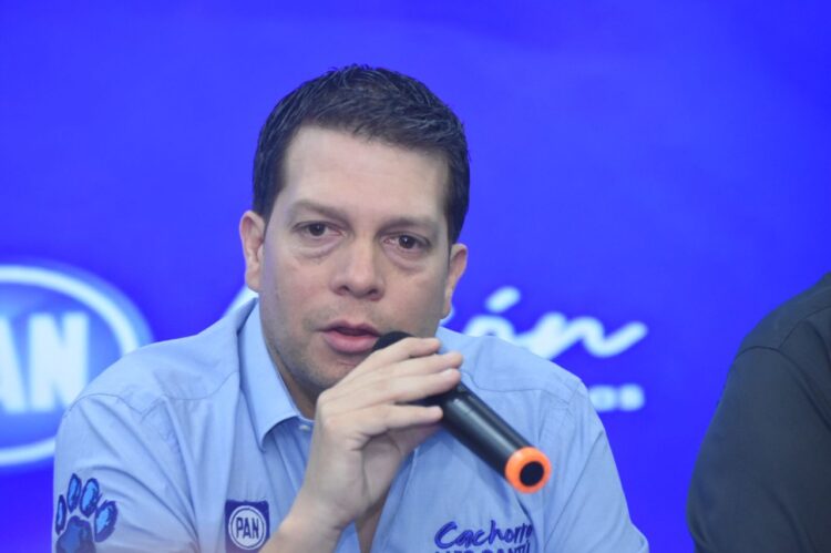 A TAMBOR BATIENTE/SE LE HIZO BOLAS EL ENGRUDO A “EL CACHORRO”
