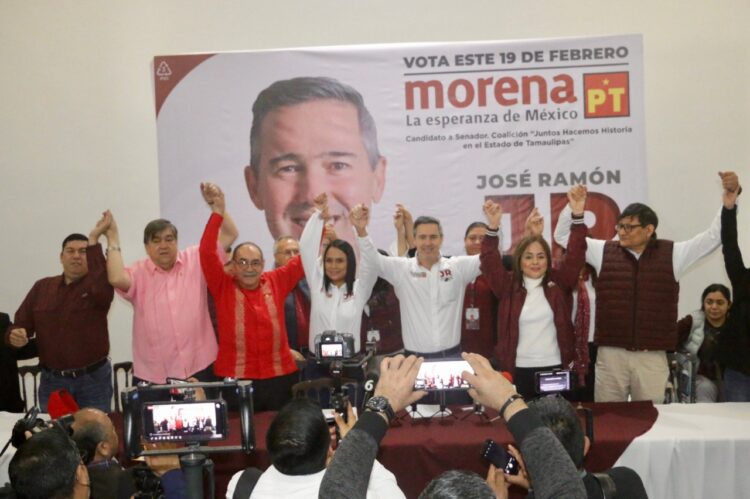 A TAMBOR BATIENTE/POR MORENA HASTA UN CIEGO SORDOMUDO GANA