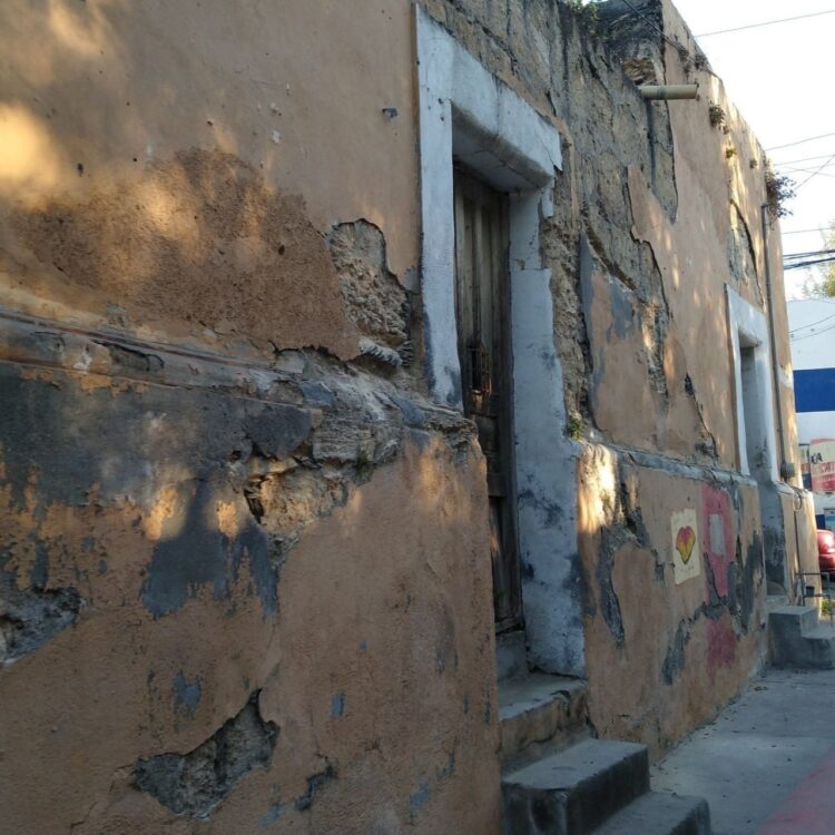 Va Protección Civil de San Fernando sobre viejos edificios en riesgo de venirse abajo