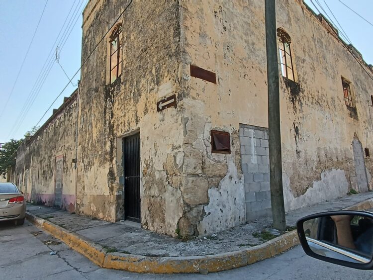 Urge a San Fernando remodelación de viejas casonas abandonadas que afean rostro urbano