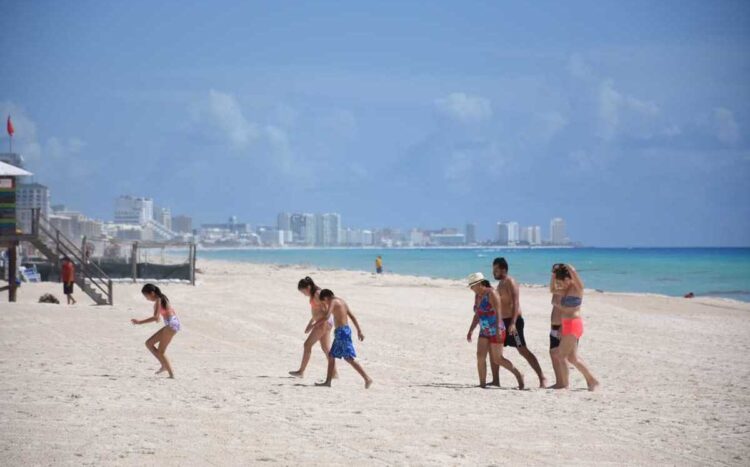 Ansían lleguen vacaciones de Semana Santa, pero la economía no está para viajes de placer