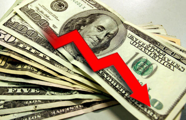 Pronto el dólar podría caer por debajo de los 18 pesos