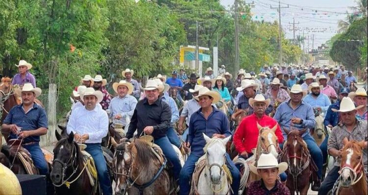 Siguen pescadores a la espera de la fecha de veda del camarón lagunario