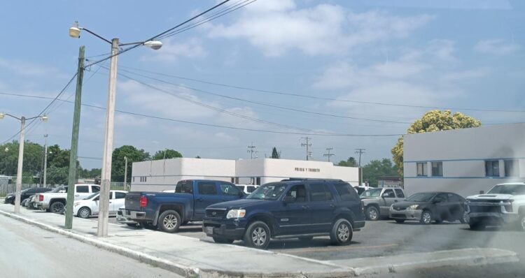 Por concluir decreto; someten carros regularizados a verificación antes de ser emplacados