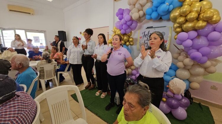 ¡Gran festejo por el Día del Abuelo!