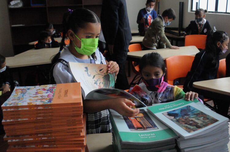 También en Estado de México suspenden entrega de nuevos libros de la SEP