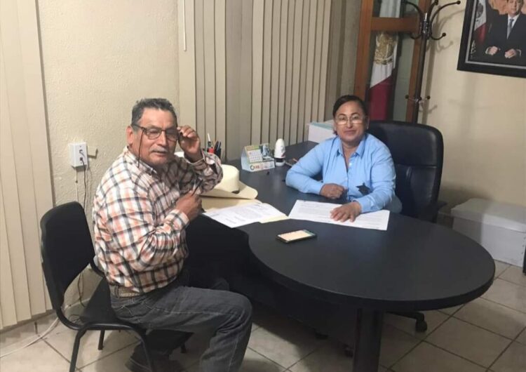 Alcaldesa de la Villa de Méndez gobierna sin distinciones