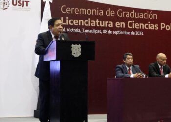 Exhorta titular de SSPT a nuevos profesionistas a ser mejores servidores públicos