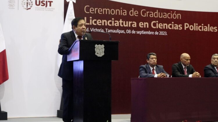 Exhorta titular de SSPT a nuevos profesionistas a ser mejores servidores públicos
