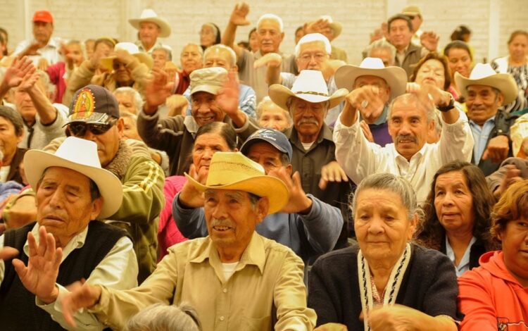 En 2024 la 4T subirá apoyos económicos para la gente