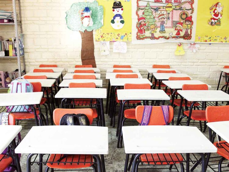El viernes no habrá clases con motivo de “Días de Muertos”; tres días libres… ¿o cuatro?