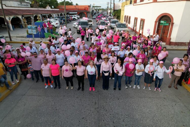 Encabeza alcaldesa de San Fernando  actividades por el cáncer de mama
